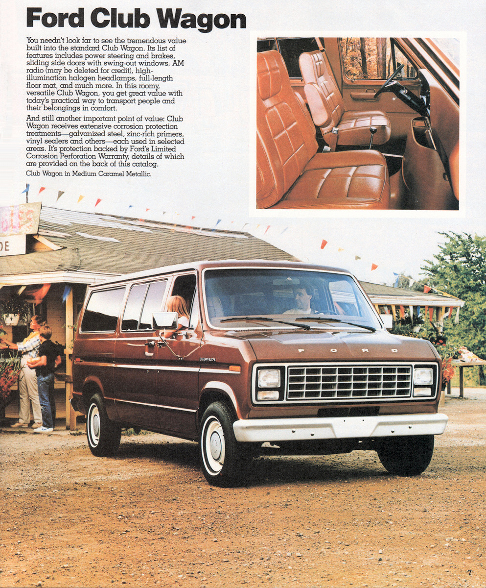 n_1982 Ford Club Wagon-07.jpg